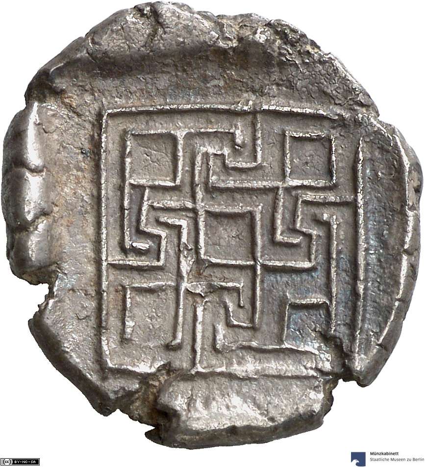 Labyrinth 420-380 BC.